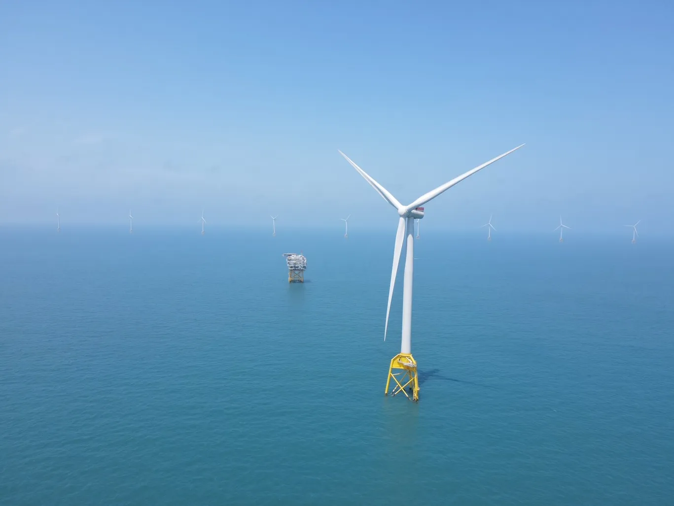 OMNI Features｜Fugro to Provide Year-Long LiDAR Survey for Ørsted's Gippsland Offshore Wind Farm in Australia．NSK to Launch Wind Turbine Fault Detection Service in Japan This Year．Concerns Over Non-Transparent EIA for South Korea's Large-scale Ulsan Offshore Wind Farm Project